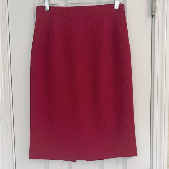 MM. Lafleur Elegant Textured Red Pencil Skirt. Size 6. EUC - Picture 1 of 8